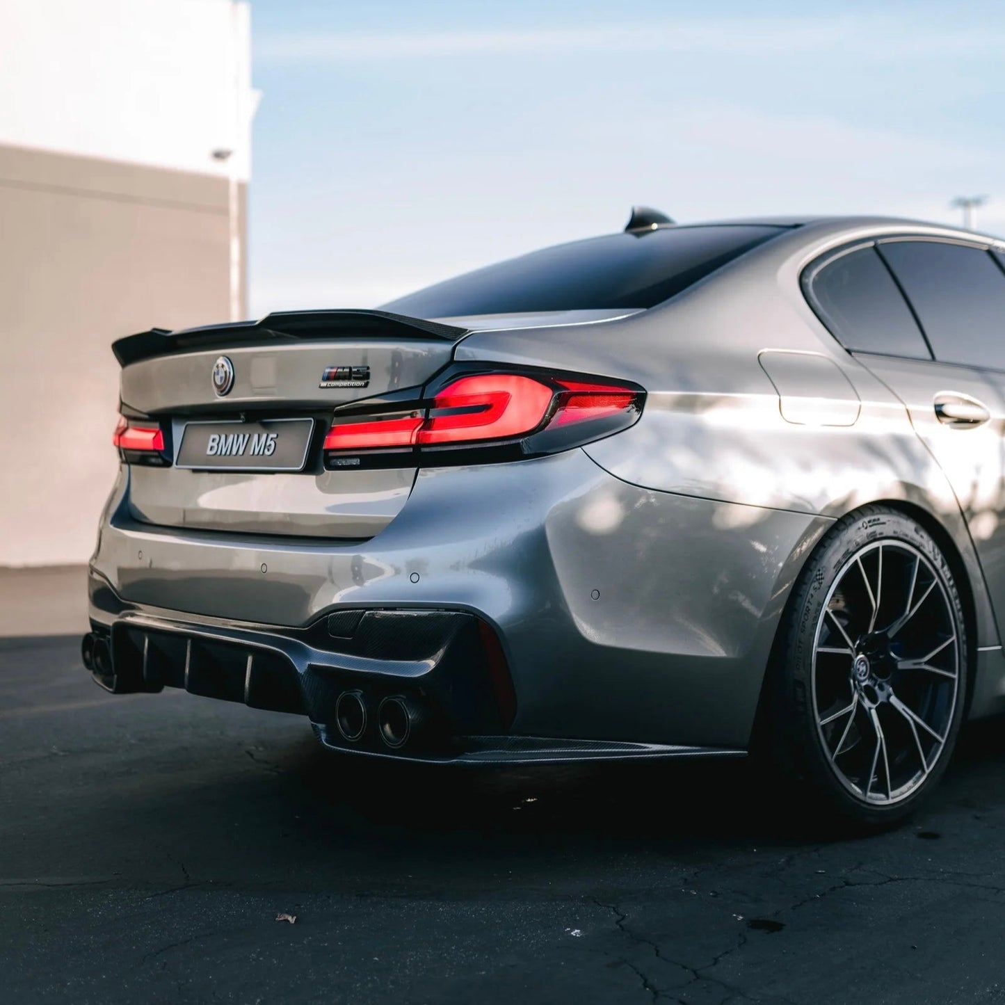 3D Style Carbon Fiber Rear Diffuser - BMW F90 M5 & G30 5 Series