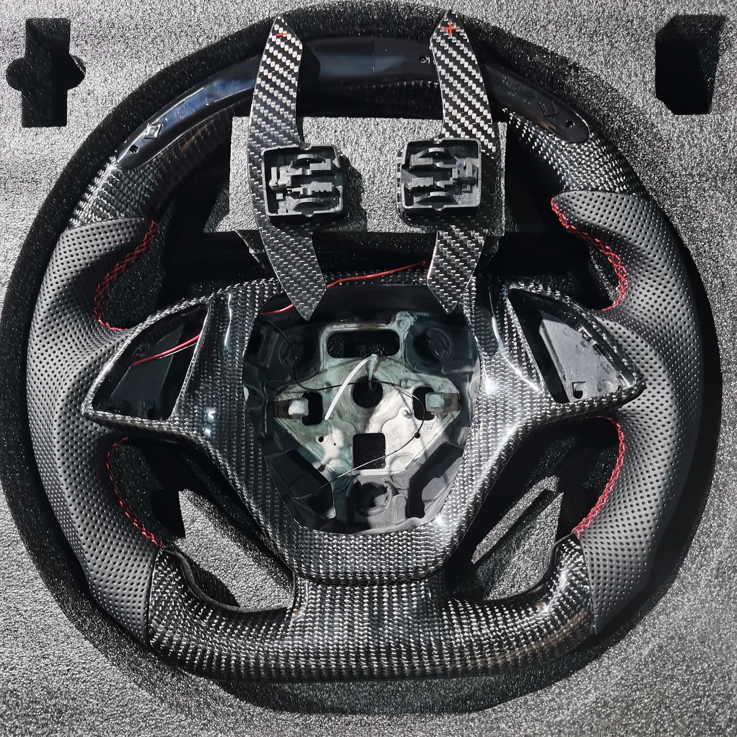 2014-2019 Chevrolet C7 Corvette - Custom Carbon Fiber Steering Wheel